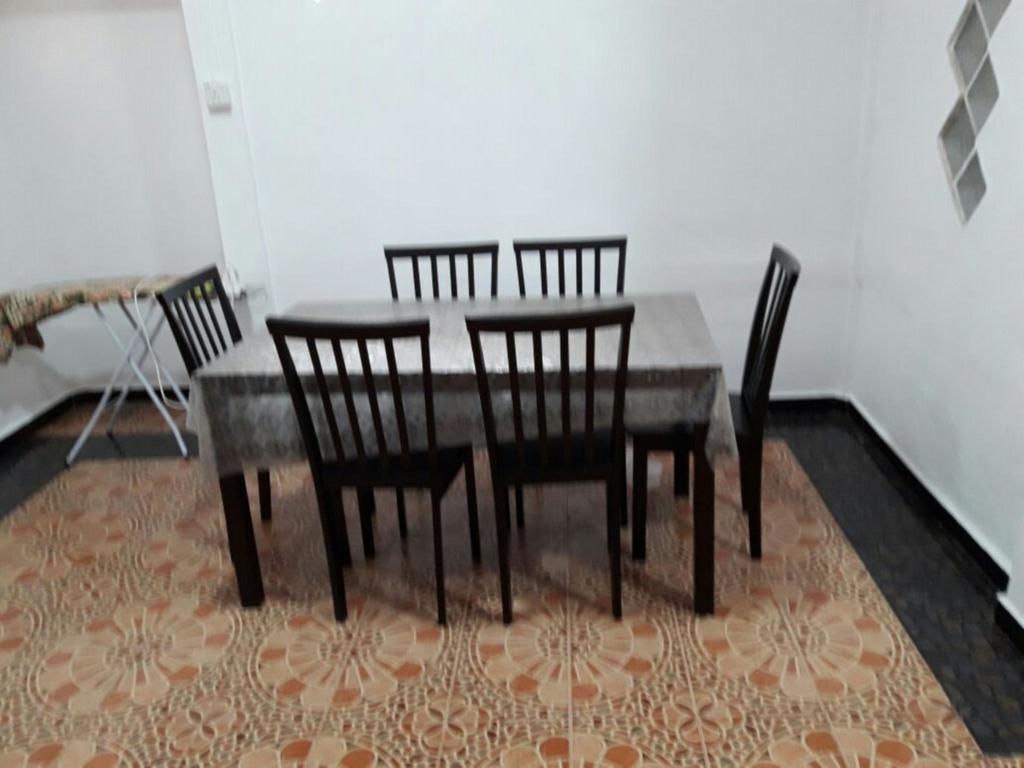 Nur Muslim Homestay At Кота Бару Екстериор снимка