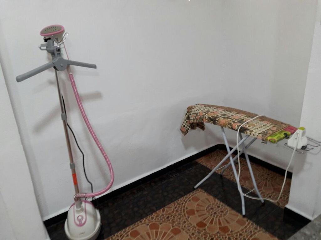 Nur Muslim Homestay At Кота Бару Екстериор снимка